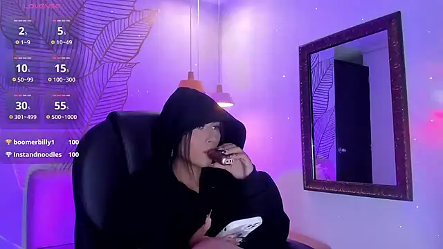 ZaraLim online show from 03-17-25, 03:29