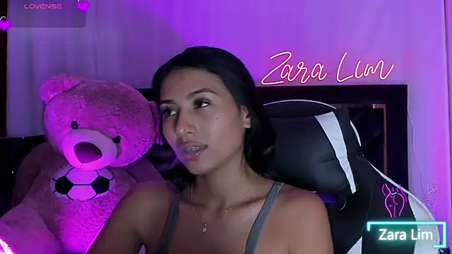 ZaraLim online show from 09-26-25, 06:56