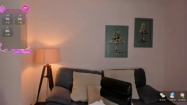 RebeccaHudson online show from 12-14-25, 11:20