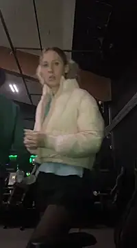 Snapshot of M1ssyk1ssy chatting on 12-21-24, 11:13 M1ssyk1ssy online show from 12-21-24, 11:13