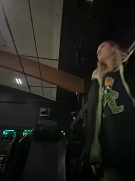 Snapshot of M1ssyk1ssy chatting on 01-17-25, 11:07 M1ssyk1ssy online show from 01-17-25, 11:07