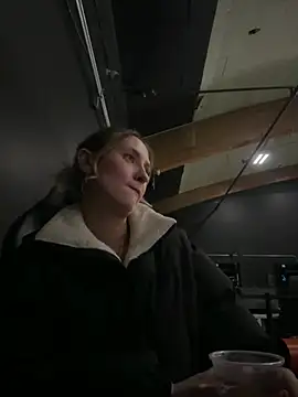 Snapshot of M1ssyk1ssy chatting on 02-02-25, 07:25 M1ssyk1ssy online show from 02-02-25, 07:25