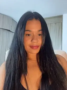 Aitana98  online show from 10-20-25, 02:12