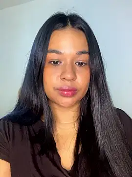 Snapshot of Aitana98_ chatting on 01-18-26, 01:53 Aitana98 online show from 01-18-26, 01:53