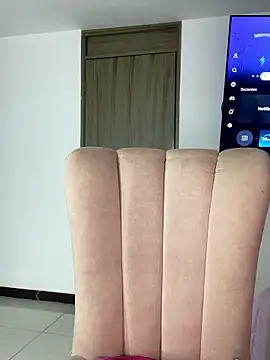 Snapshot of Aitana98_ chatting on 02-02-26, 01:48 Aitana98 online show from 02-02-26, 01:48