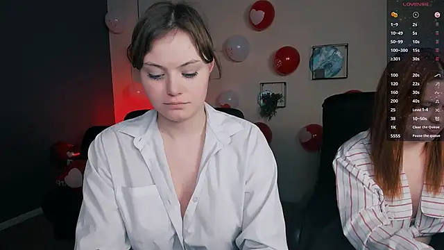 Snapshot of nikole_kitt chatting on 02-16-25, 01:58 nikole kitt online show from 02-16-25, 01:58