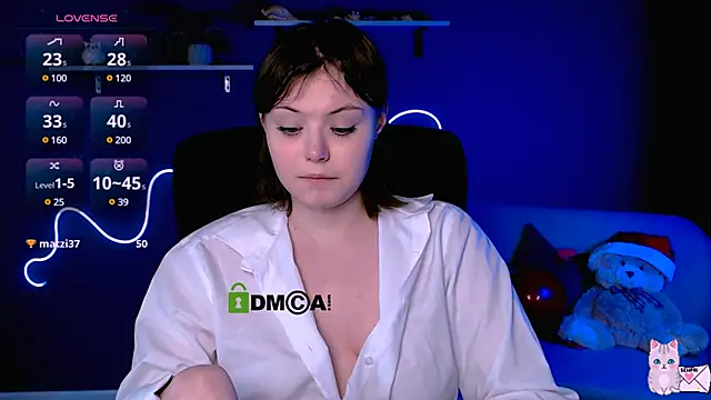 Snapshot of nikole_kitt chatting on 02-20-25, 02:18 nikole kitt online show from 02-20-25, 02:18