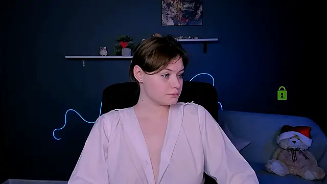 Snapshot of nikole_kitt chatting on 03-02-25, 04:50 nikole kitt online show from 03-02-25, 04:50