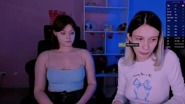 Snapshot of nikole_kitt chatting on 03-11-25, 07:58 nikole kitt online show from 03-11-25, 07:58