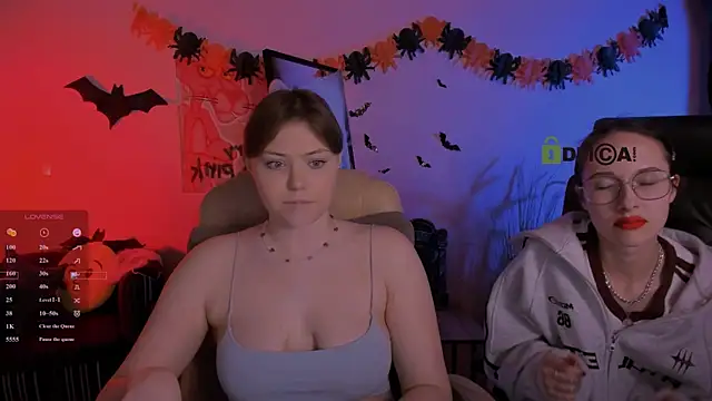 Snapshot of nikole_kitt chatting on 11-03-25, 07:59 nikole kitt online show from 11-03-25, 07:59