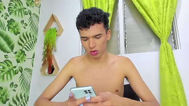 SEANTROYY online show from 02-06-25, 03:48