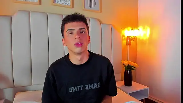 SEANTROYY online show from 09-22-25, 04:03