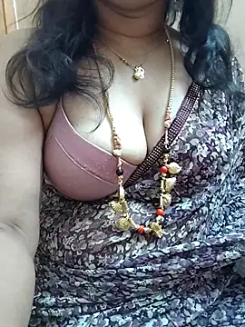 gaurika18 online show from 03-23-25, 12:04