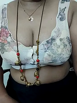 gaurika18 online show from 10-04-25, 02:20