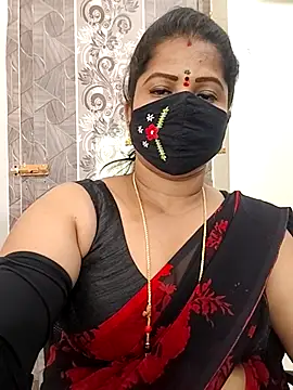 Snapshot of gaurika18 chatting on 08-07-26, 04:14 gaurika18 online show from 08-07-26, 04:14