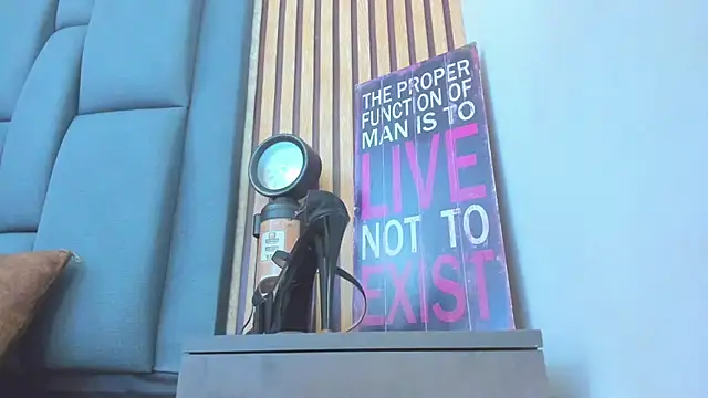 Snapshot of candela_collinss chatting on 01-14-25, 04:29 candela collinss online show from 01-14-25, 04:29