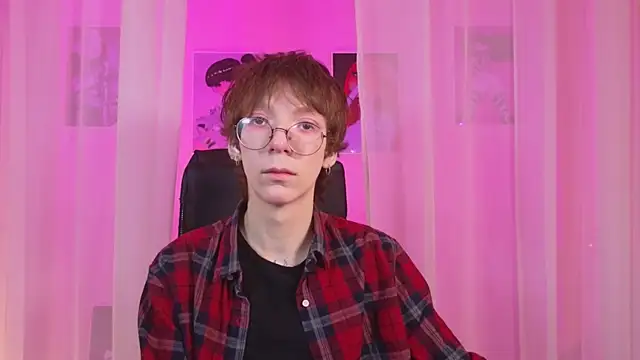 Snapshot of TommieH chatting on 01-23-25, 05:35 TommieH online show from 01-23-25, 05:35