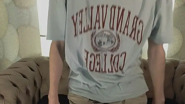 Snapshot of TommieH chatting on 01-29-25, 05:40 TommieH online show from 01-29-25, 05:40