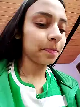 Snapshot of emma_ambar chatting on 02-23-25, 09:26 emma ambar online show from 02-23-25, 09:26