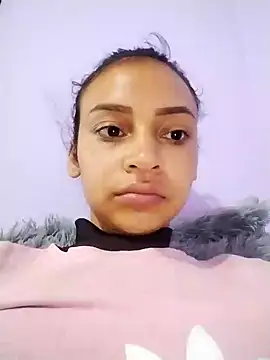 Snapshot of emma_ambar chatting on 03-18-25, 01:10 emma ambar online show from 03-18-25, 01:10