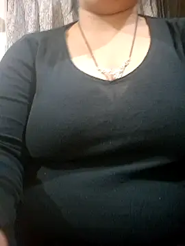 Snapshot of Bbw_Juice_Wife chatting on 12-11-24, 11:19 Bbw Juice Wife online show from 12-11-24, 11:19