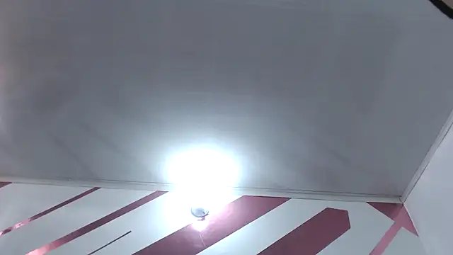 Kitten Hot  online show from 11-30-25, 06:23