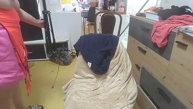 Meliss Official9 online show from 02-15-26, 08:57