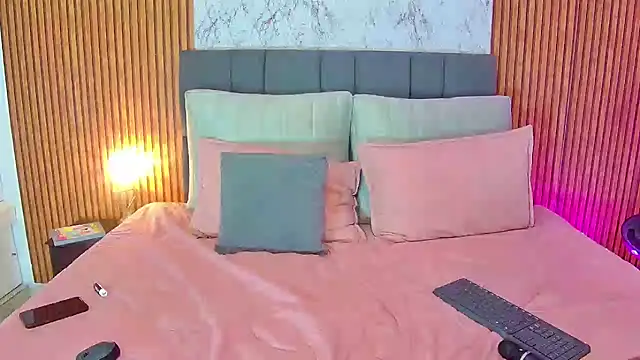 AkiraHomers online show from 02-10-25, 02:37