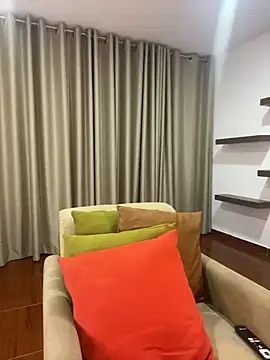 Alice Biel online show from 12-25-24, 12:27