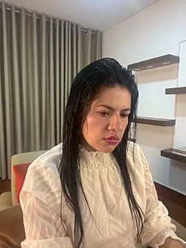 Alice Biel online show from 02-03-25, 08:46