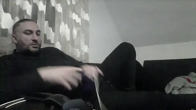 NewyorkDimi online show from 02-19-25, 02:44