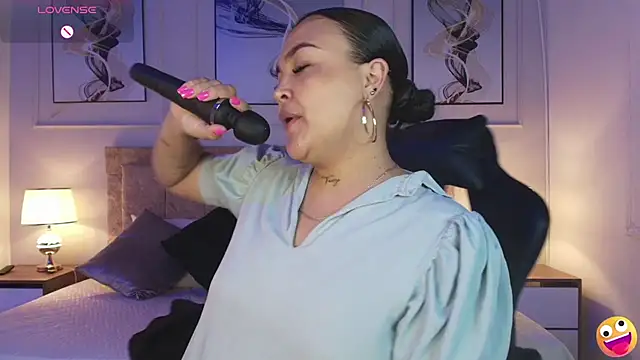 Snapshot of lyn_adamns chatting on 03-11-25, 08:20 lyn adamns online show from 03-11-25, 08:20