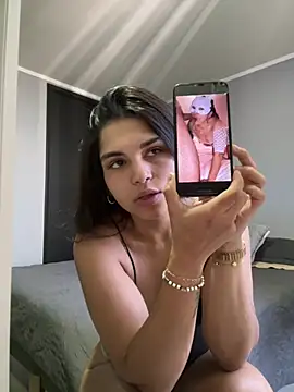 sc4ry girl1 online show from 01-09-25, 06:47