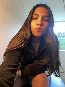 sc4ry girl1 online show from 03-13-25, 06:45