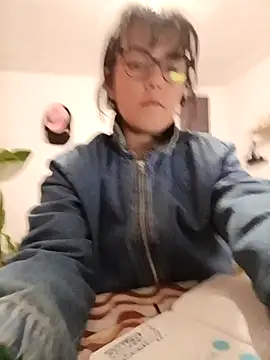 Tiramisu89 online show from 02-26-26, 01:26