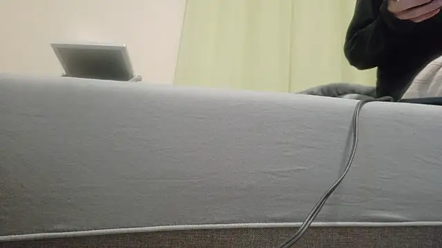 UKI06 online show from 11-24-25, 02:17