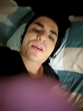 Snapshot of Joealex- chatting on 05-23-26, 12:38 Joealex- online show from 05-23-26, 12:38