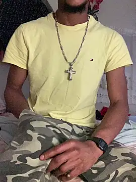 Snapshot of Johnras121 chatting on 02-01-26, 12:15 Johnras121 online show from 02-01-26, 12:15