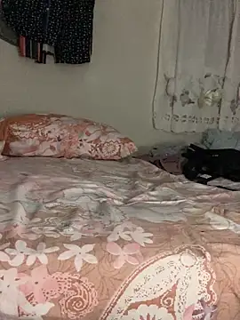 Snapshot of Johnras121 chatting on 02-06-26, 03:00 Johnras121 online show from 02-06-26, 03:00