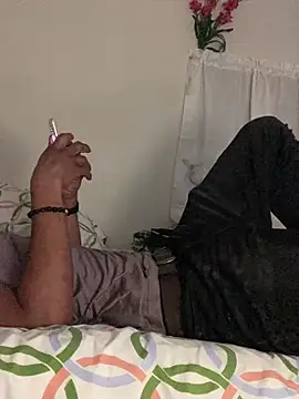 Johnras121 online show from 04-11-26, 12:48