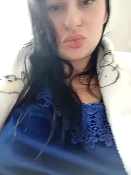 Snapshot of YuliannaFox chatting on 01-07-25, 06:48 YuliannaFox online show from 01-07-25, 06:48