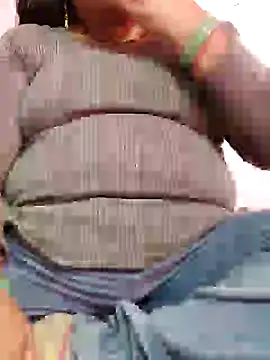 Snapshot of Sajd chatting on 12-17-24, 06:45 Sajd online show from 12-17-24, 06:45