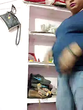 Snapshot of Sajd chatting on 12-31-24, 12:00 Sajd online show from 12-31-24, 12:00