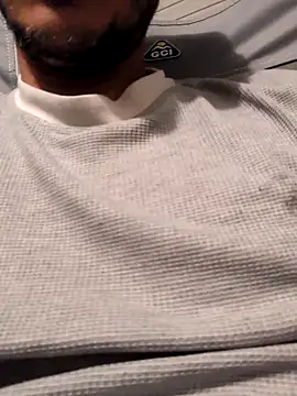Snapshot of joseito702 chatting on 05-10-26, 01:11 joseito702 online show from 05-10-26, 01:11