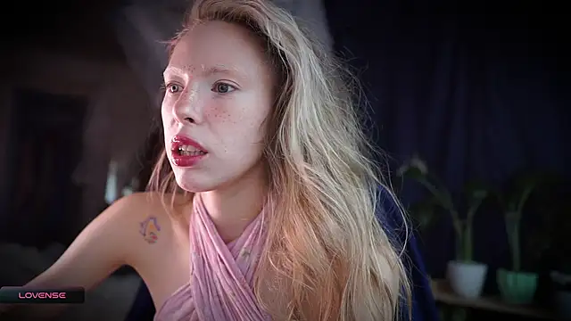  Phantom thread  online show from 11-07-25, 09:42