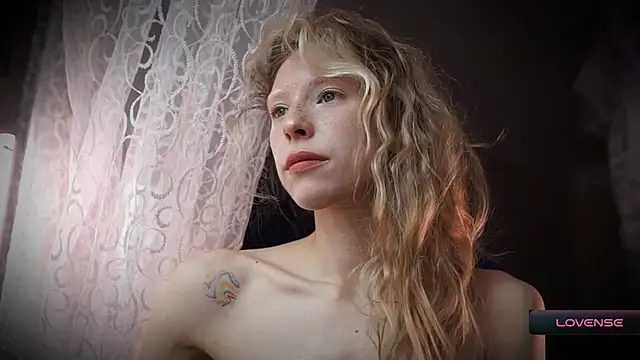  Phantom thread  online show from 11-25-25, 09:31