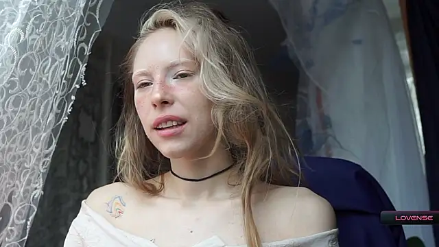  Phantom thread  online show from 03-12-26, 08:20