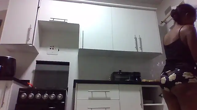 sweets 80 online show from 04-08-26, 04:01