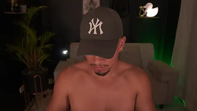 Aaronfox x online show from 11-03-25, 11:04