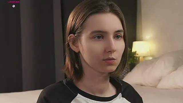 MeghanElson online show from 04-15-26, 12:56